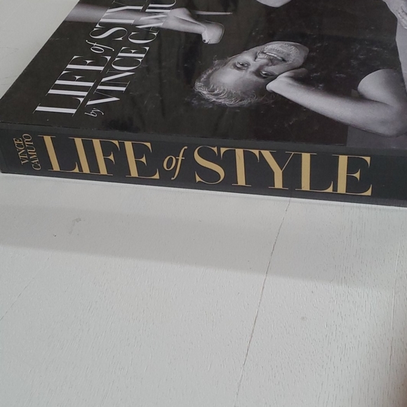 Life of Style, by Vince Camuto - Picture 3 of 4